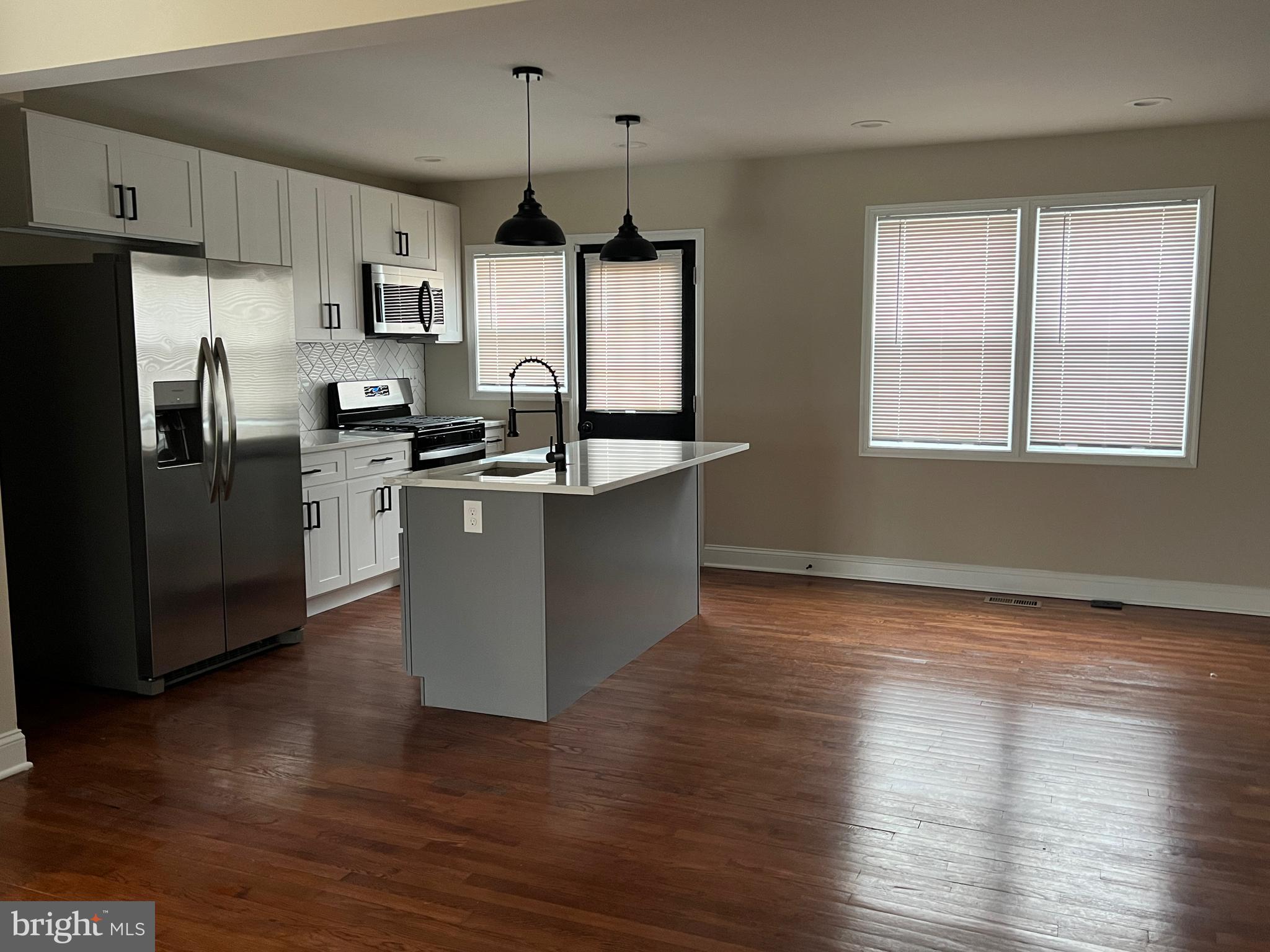 IDLEWOOD - Residential Lease