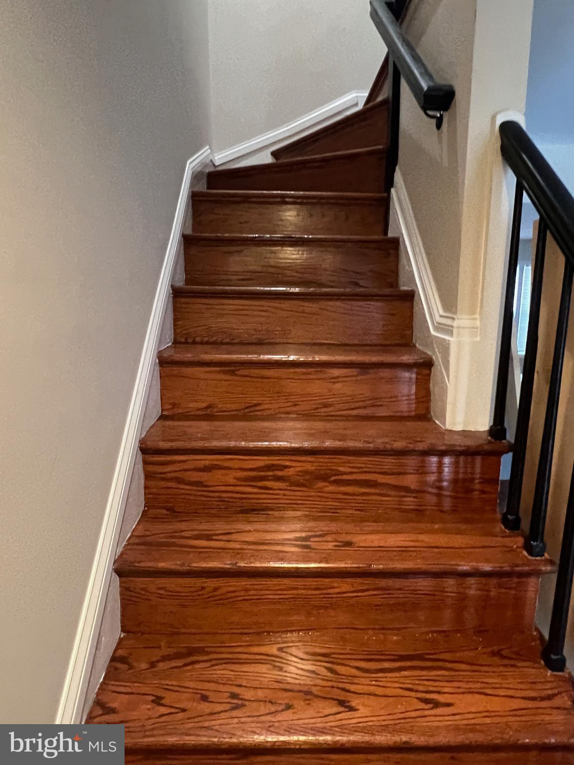 IDLEWOOD - Residential Lease