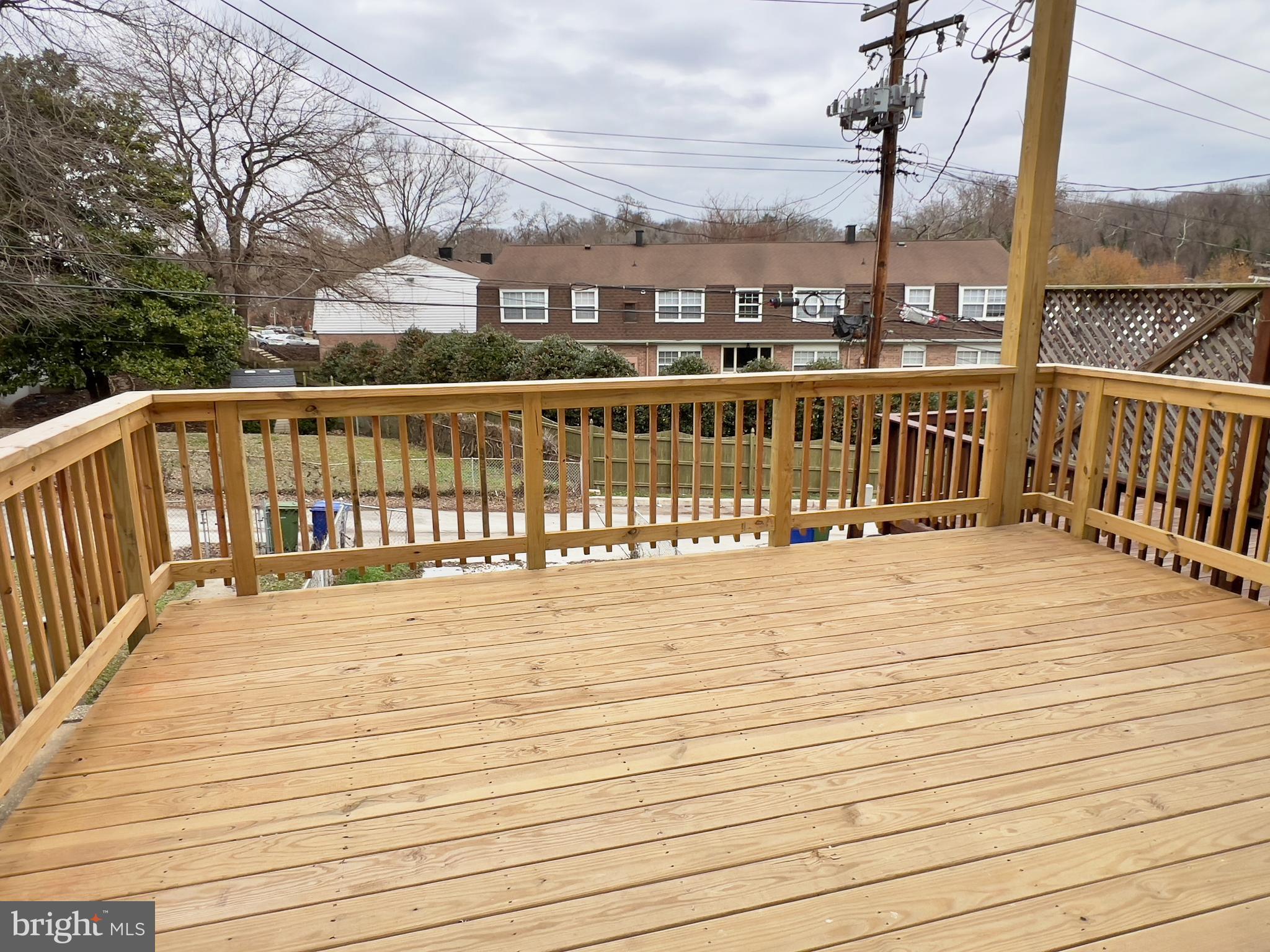 IDLEWOOD - Residential Lease