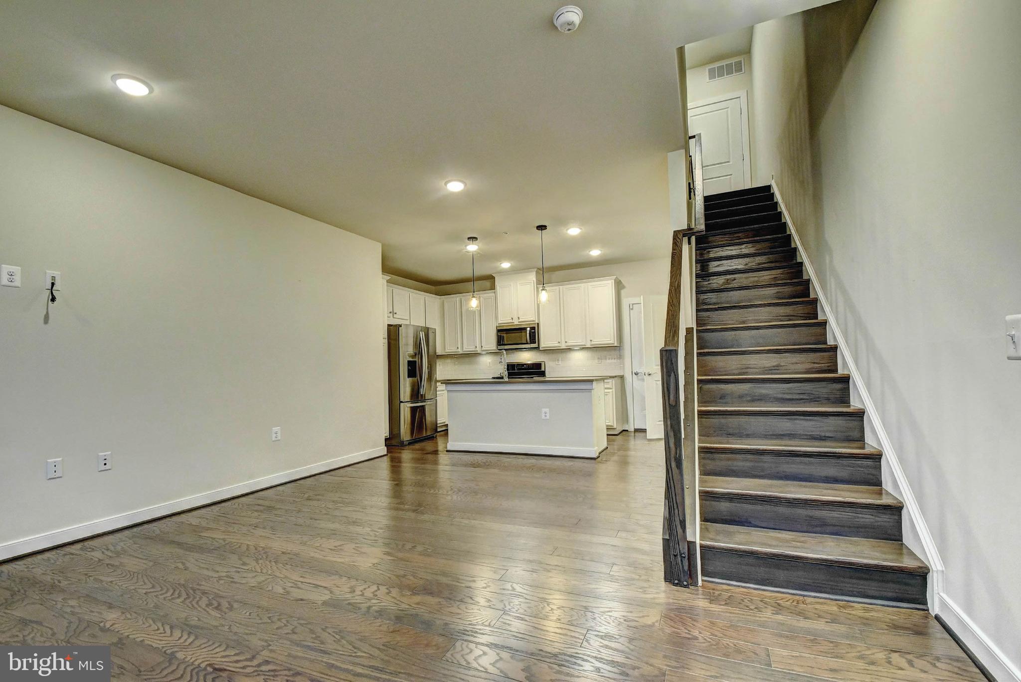 ARROWOOD - Residential Lease