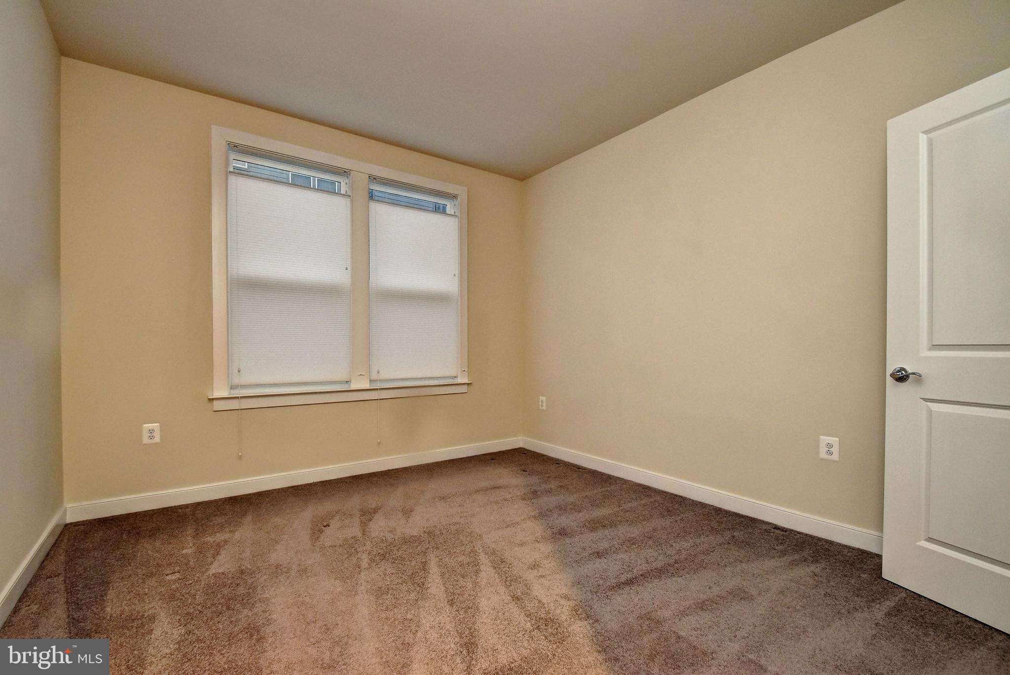 ARROWOOD - Residential Lease