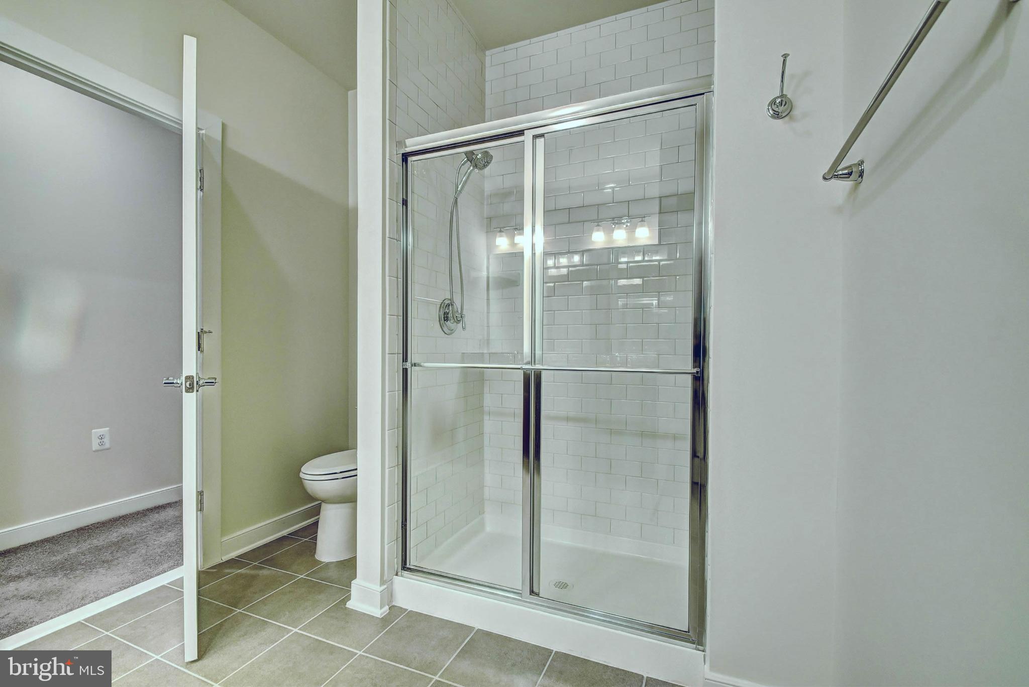 ARROWOOD - Residential Lease