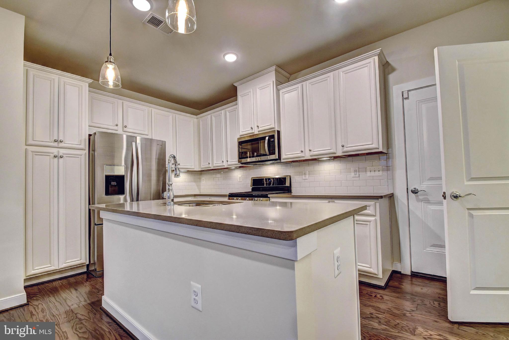 ARROWOOD - Residential Lease