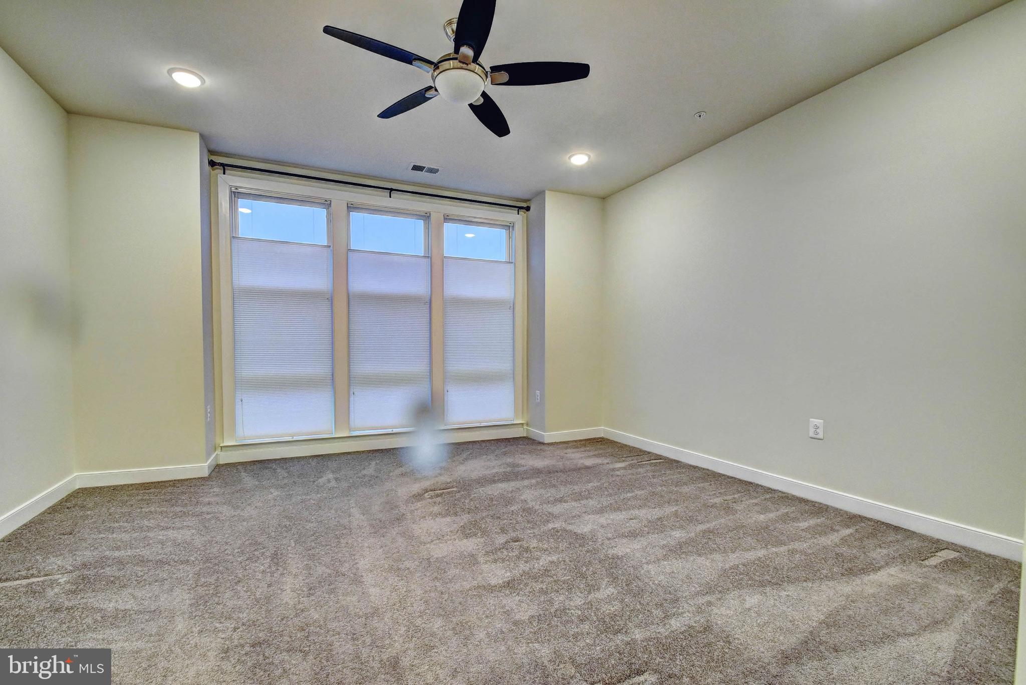 ARROWOOD - Residential Lease