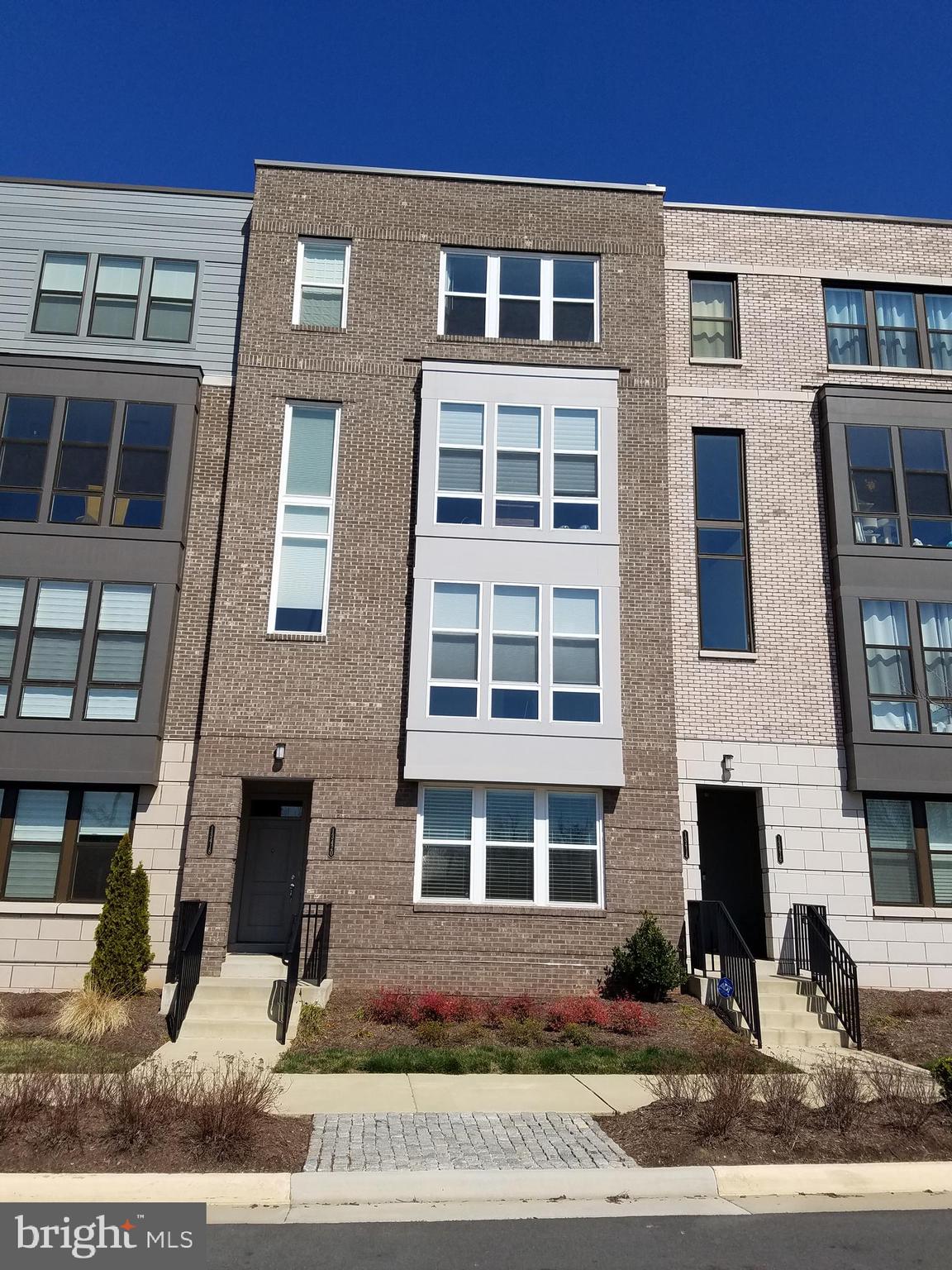 ARROWOOD - Residential Lease