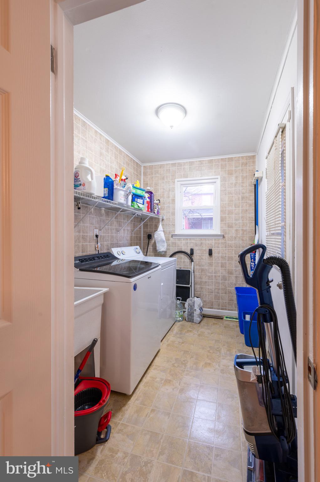 INDIAN VAL MDWS - Residential