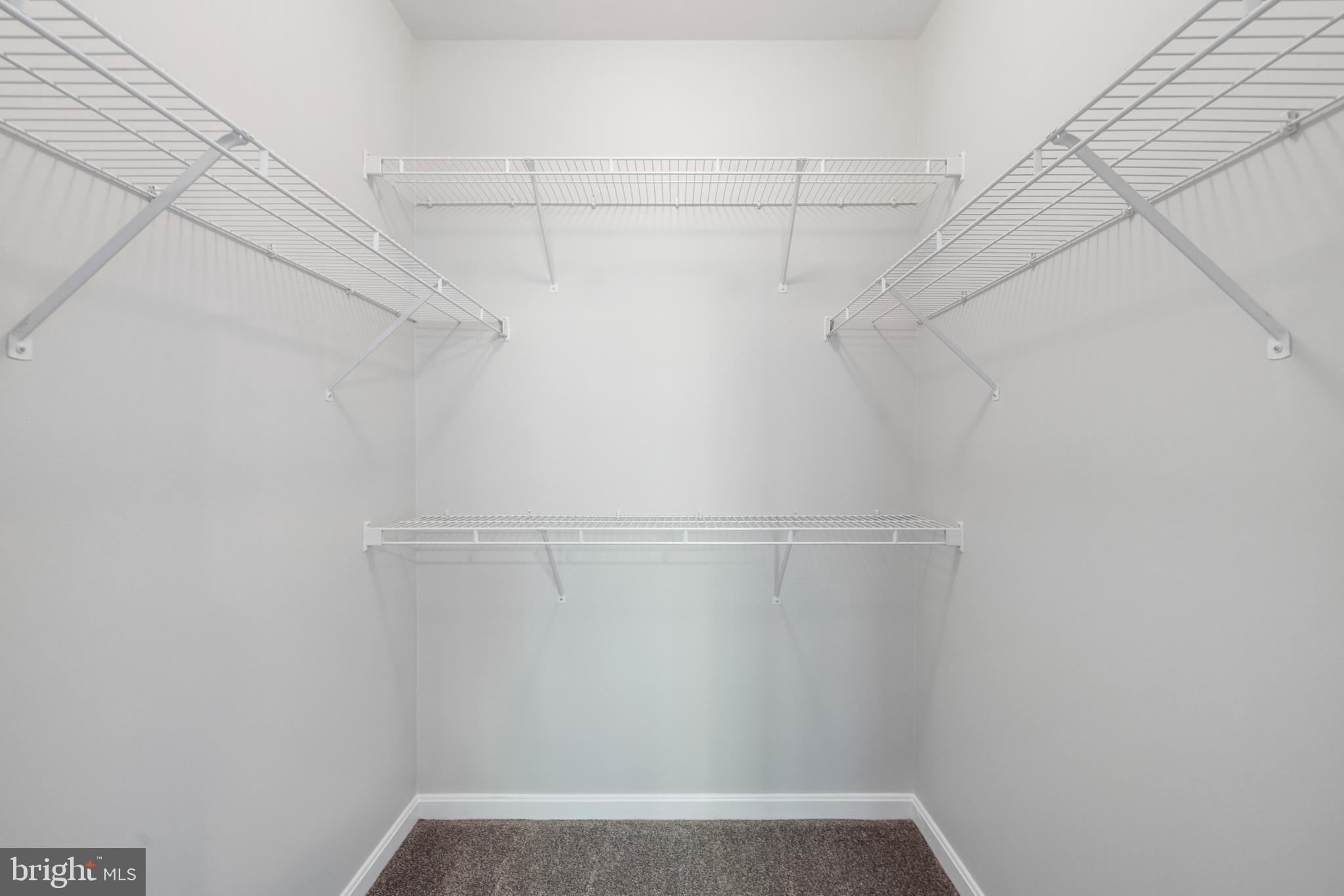 CAMERON STATION - Residential