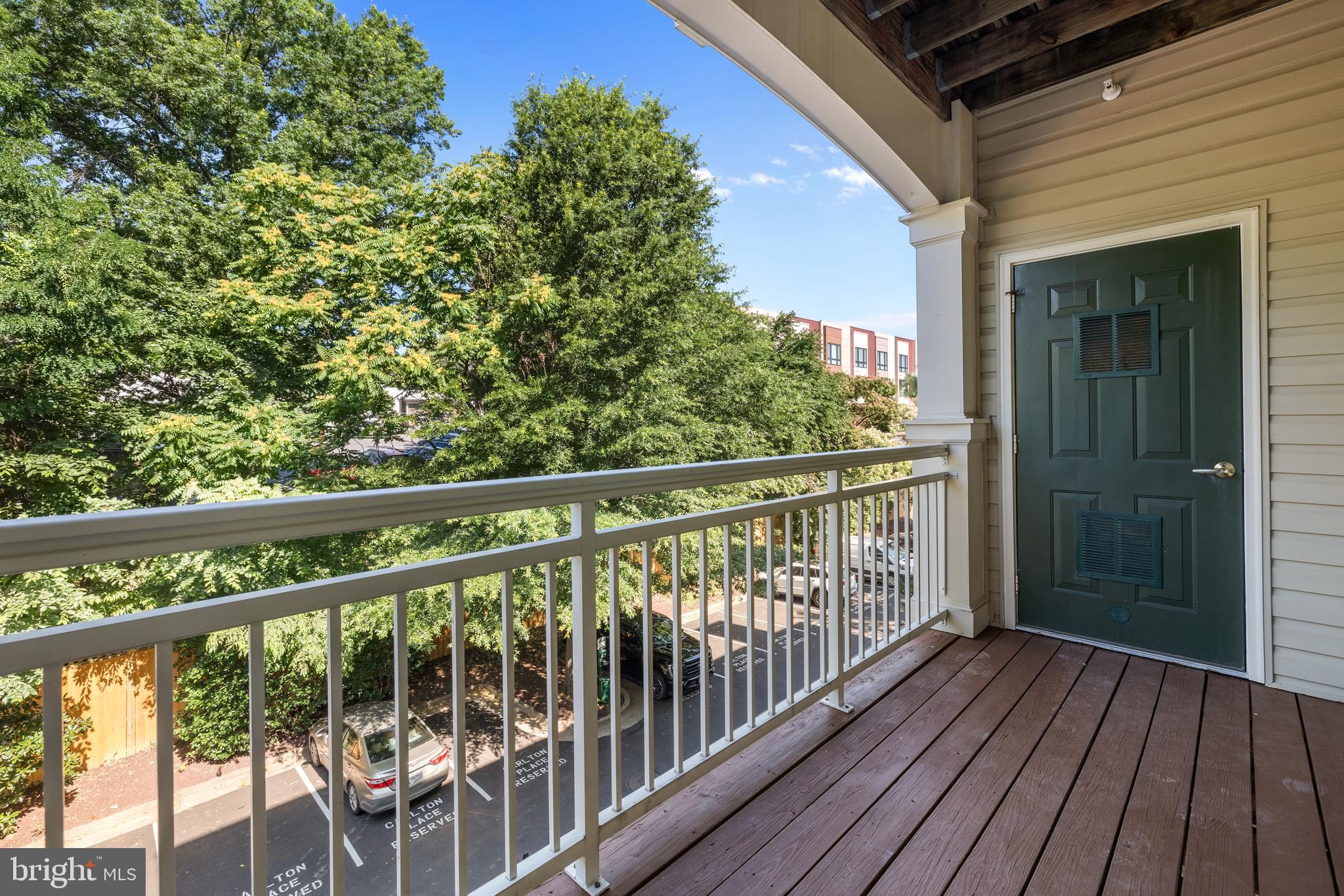 CAMERON STATION - Residential