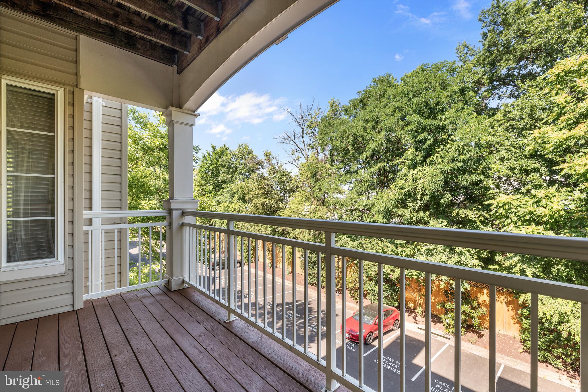 CAMERON STATION - Residential