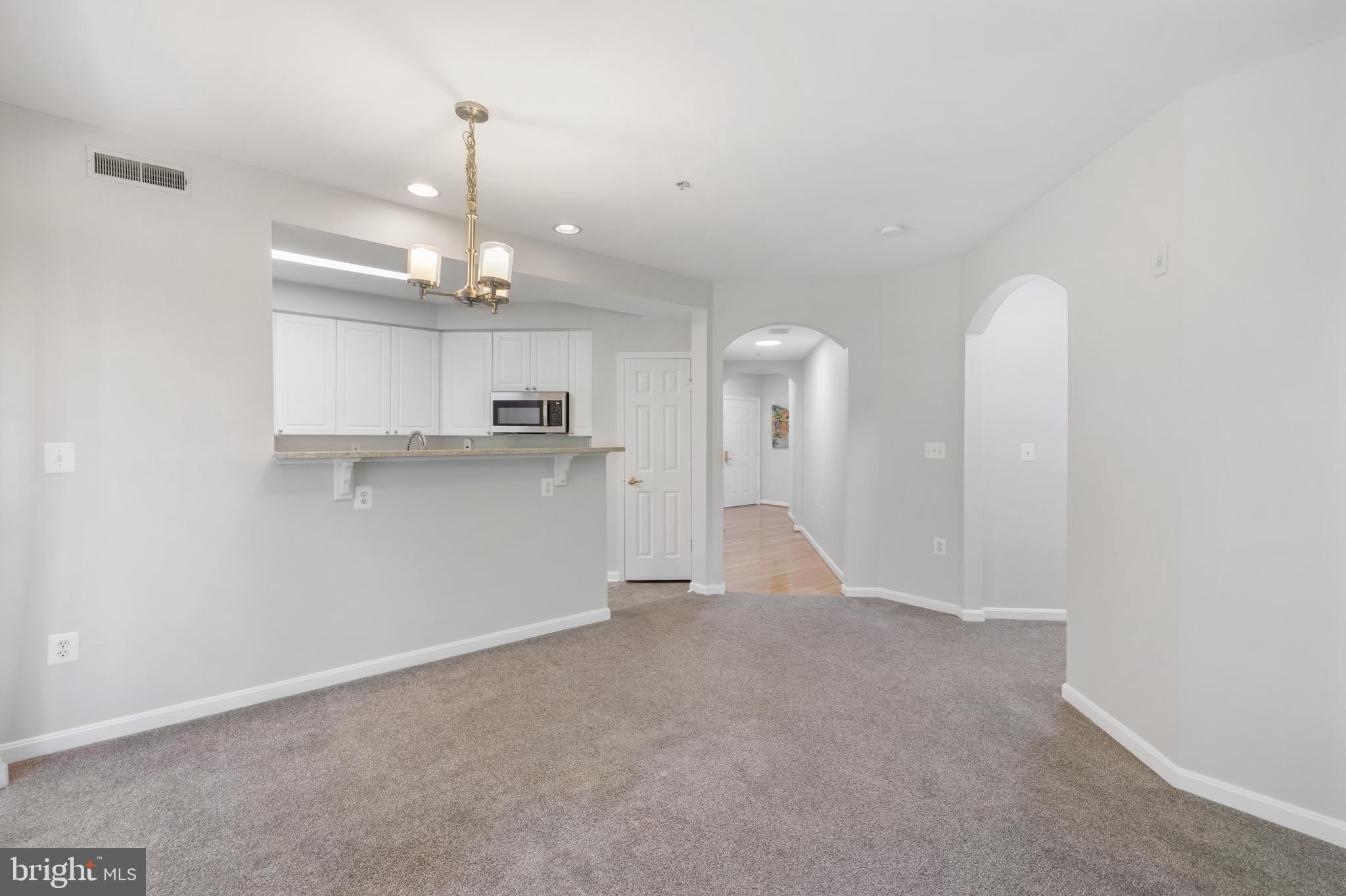 CAMERON STATION - Residential