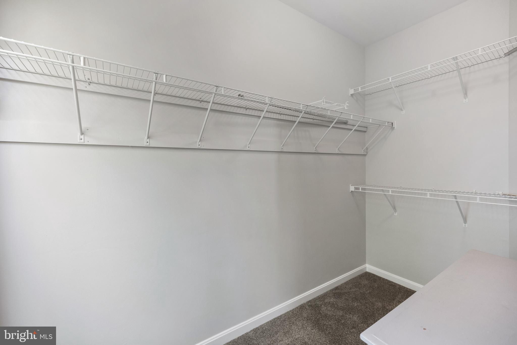 CAMERON STATION - Residential