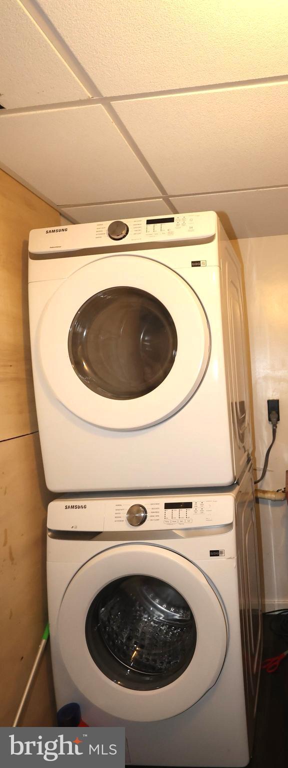 HUNINGTON RIDGE - Residential