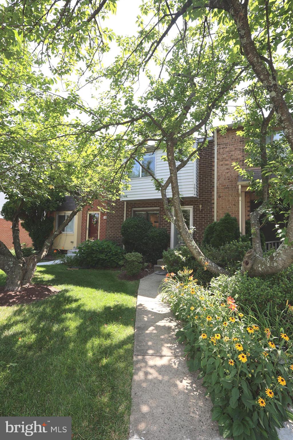 HUNINGTON RIDGE - Residential