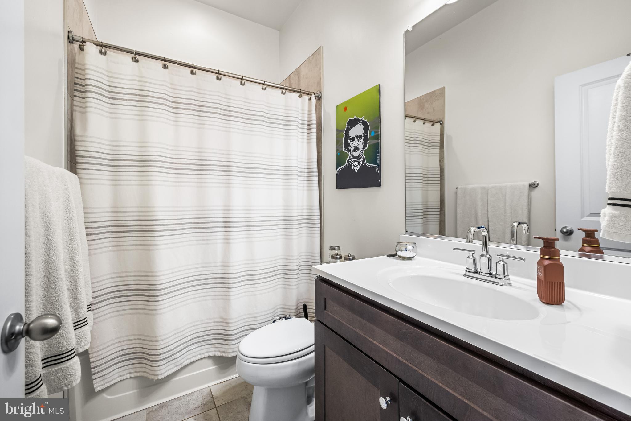 CRITTENTON HILL TOWNHOMES - Residential