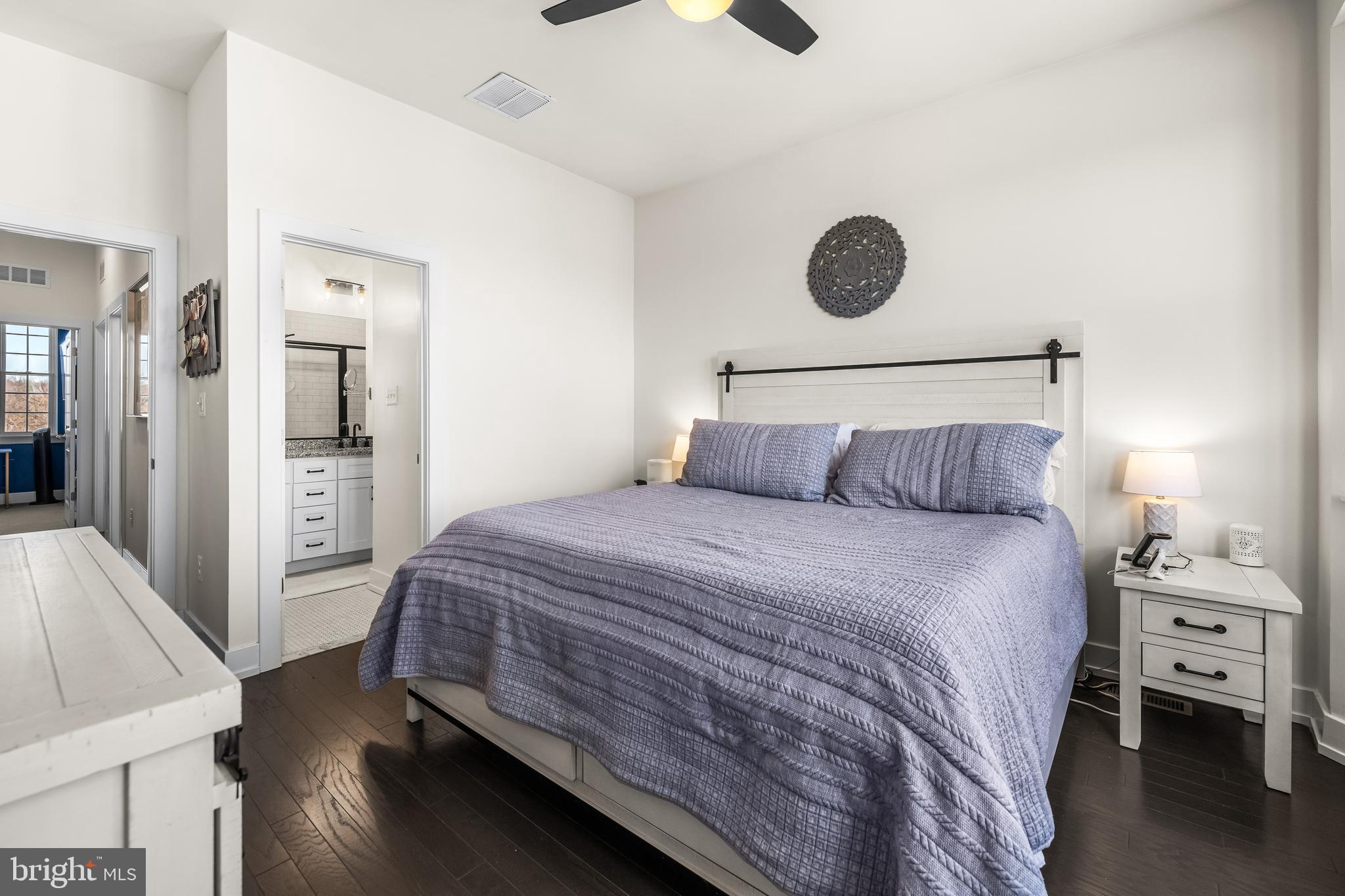 CRITTENTON HILL TOWNHOMES - Residential