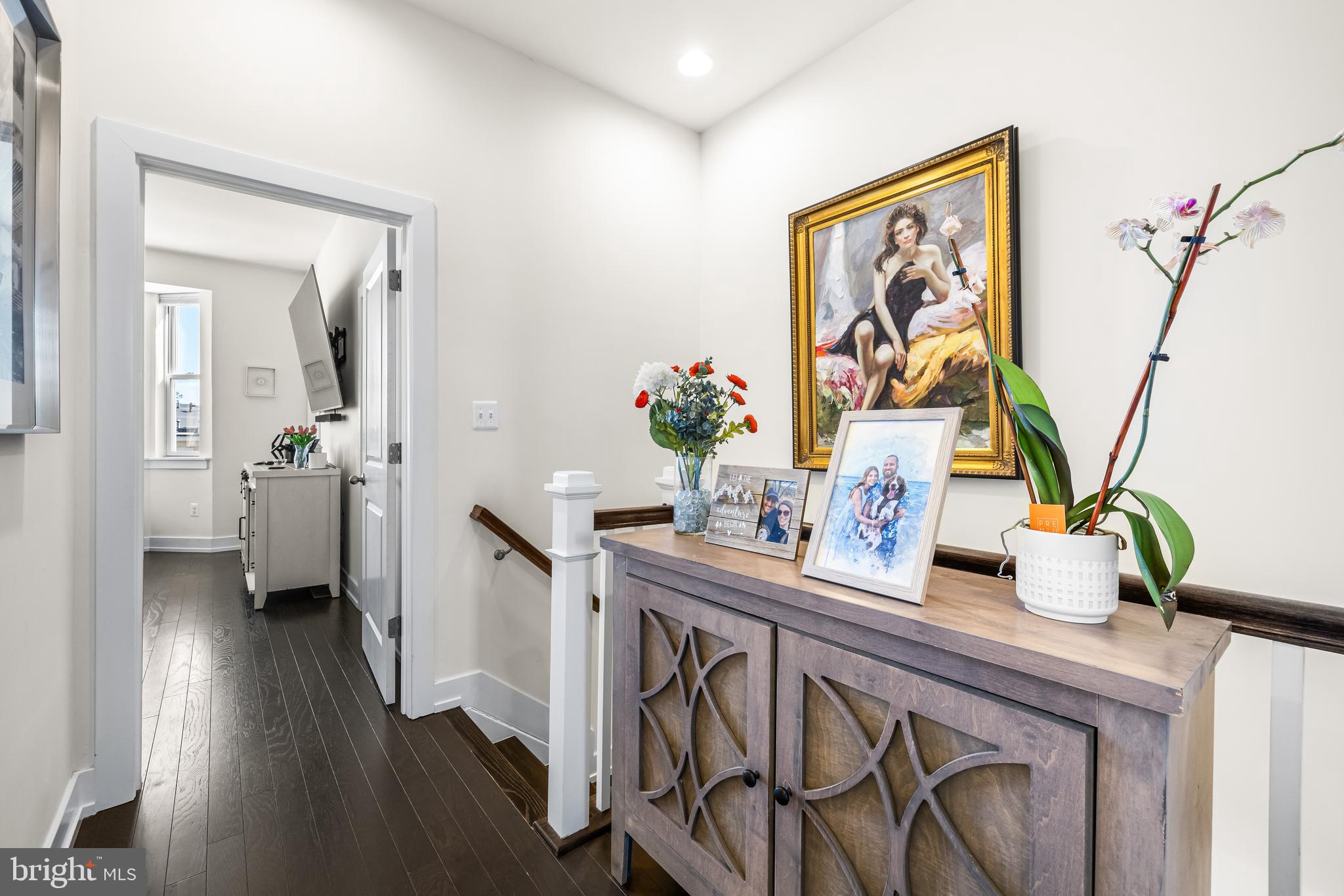 CRITTENTON HILL TOWNHOMES - Residential