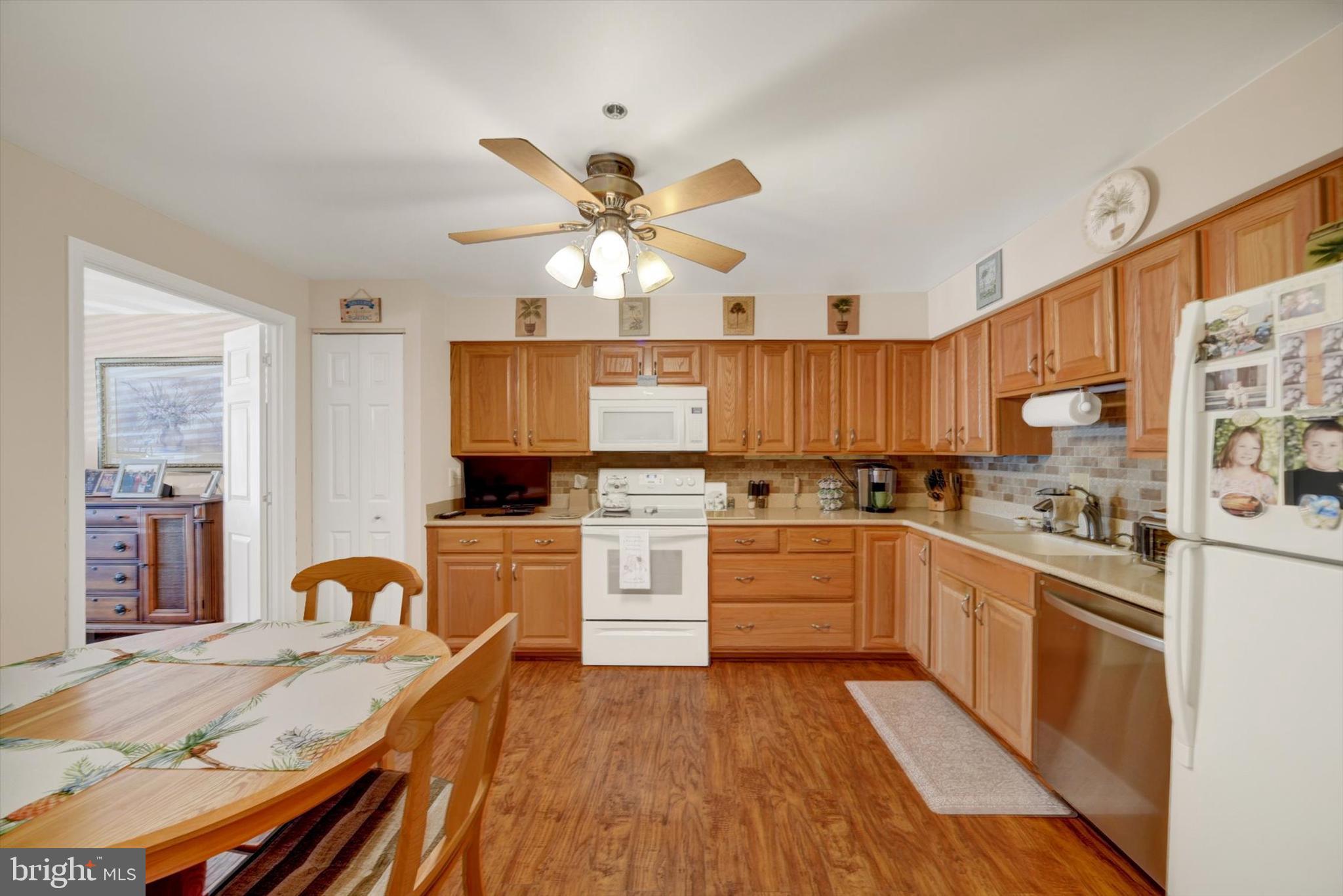 2 SOUTHERLY COURT 105