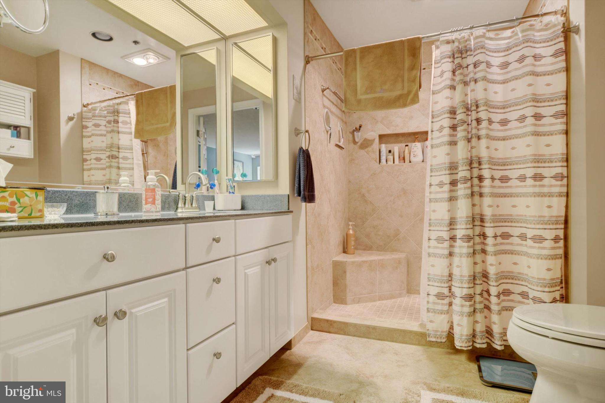 TOWSONGATE CONDOMINIUMS - Residential