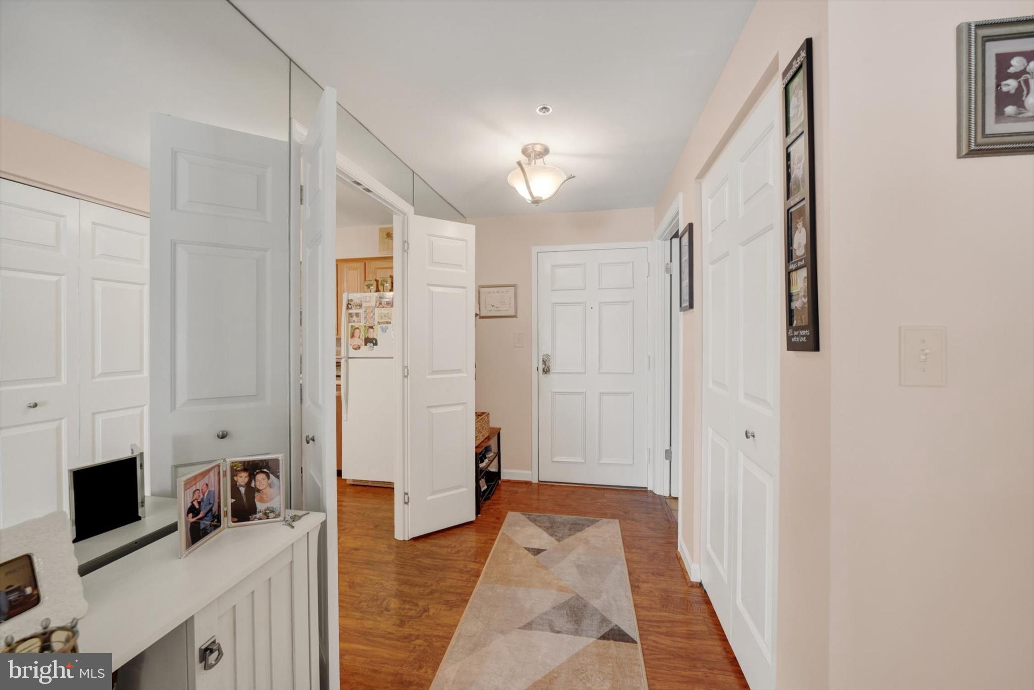 2 SOUTHERLY COURT 105