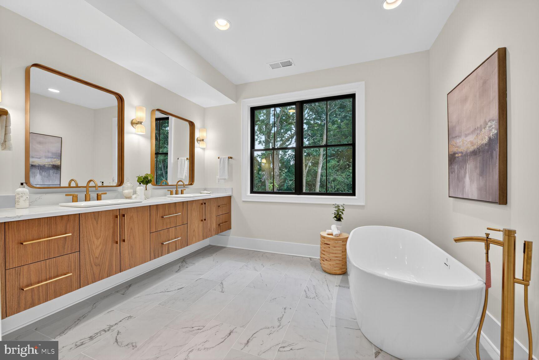 CHEVY CHASE TERRACE - Residential