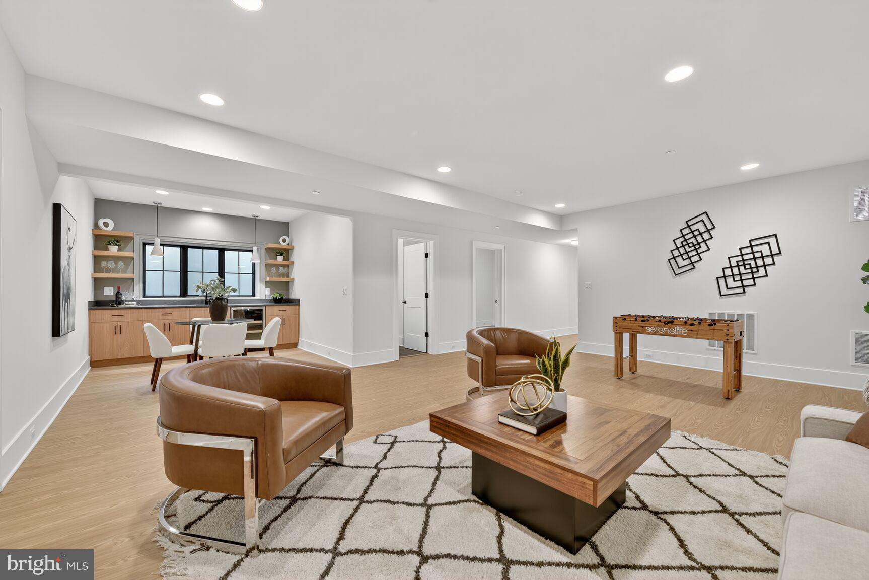 CHEVY CHASE TERRACE - Residential