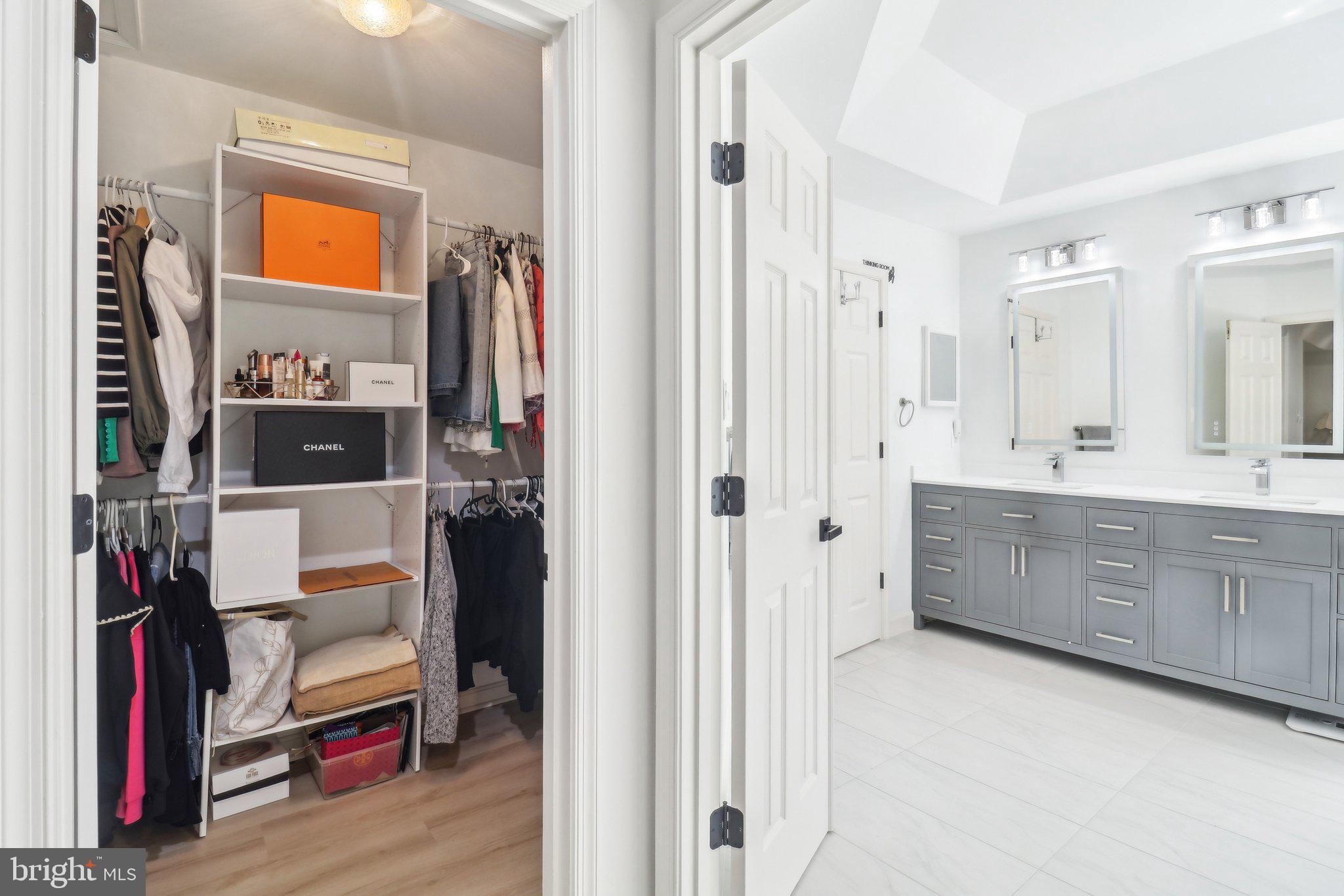 HIGHLAND OAKS - Residential