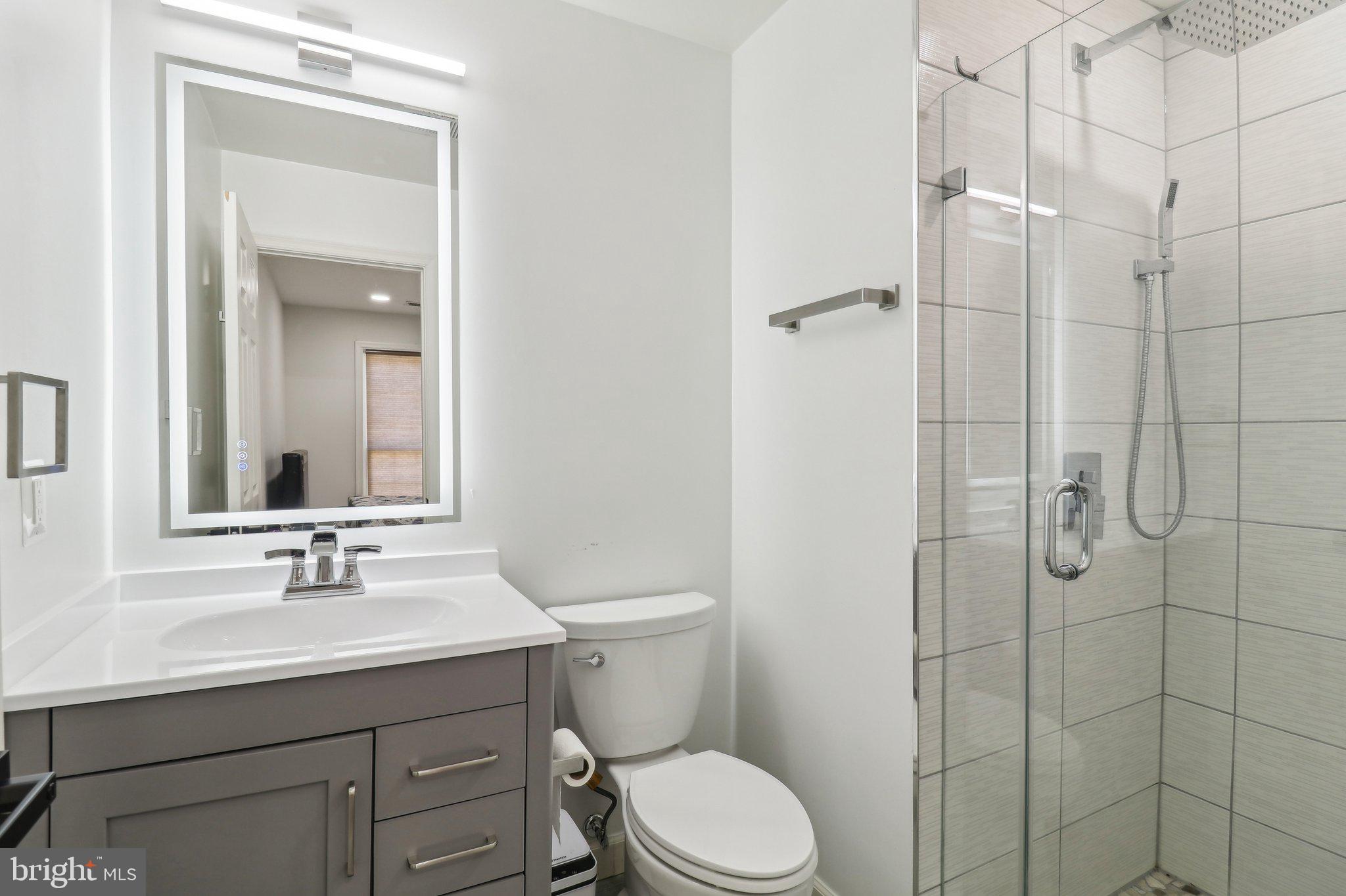 HIGHLAND OAKS - Residential