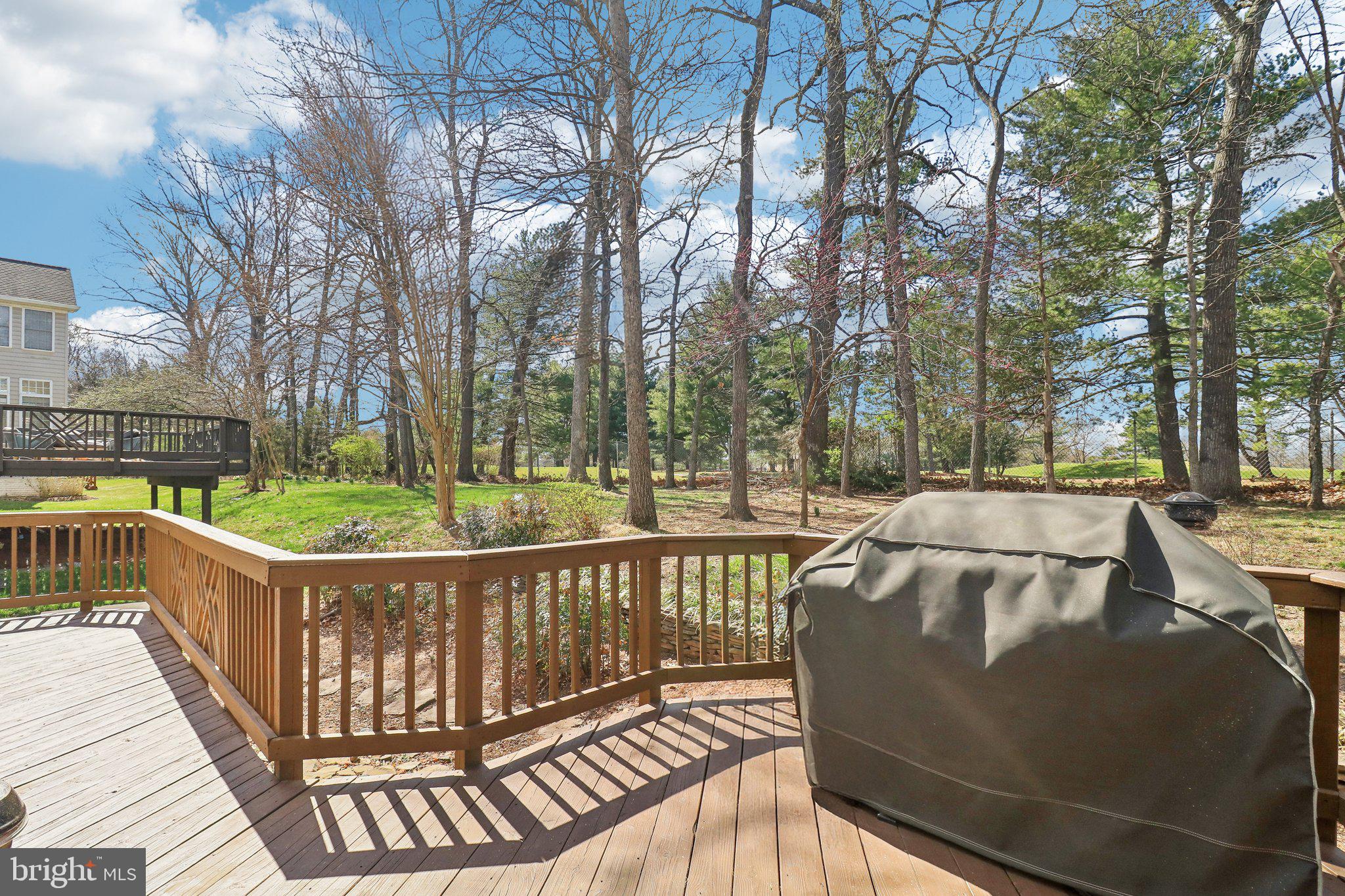 HIGHLAND OAKS - Residential