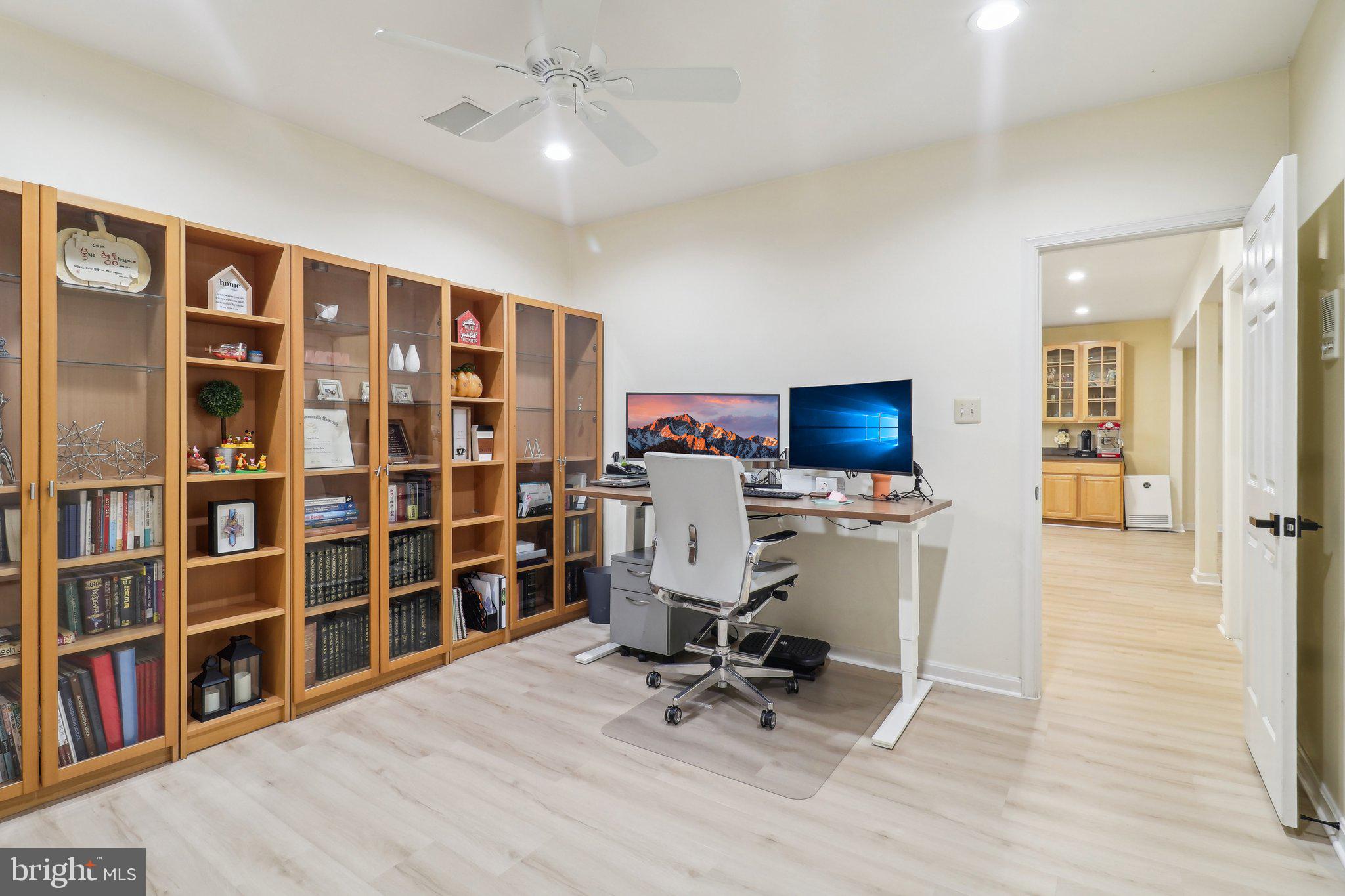 HIGHLAND OAKS - Residential