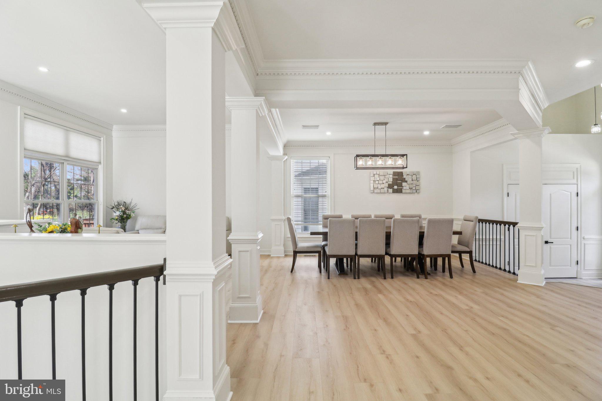 HIGHLAND OAKS - Residential