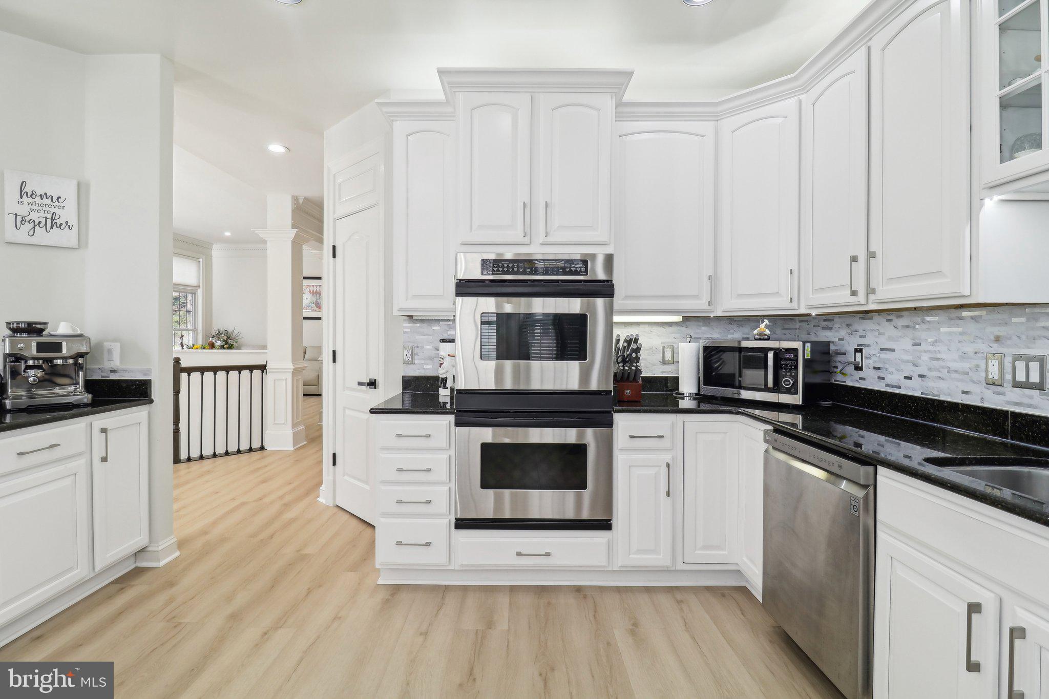 HIGHLAND OAKS - Residential