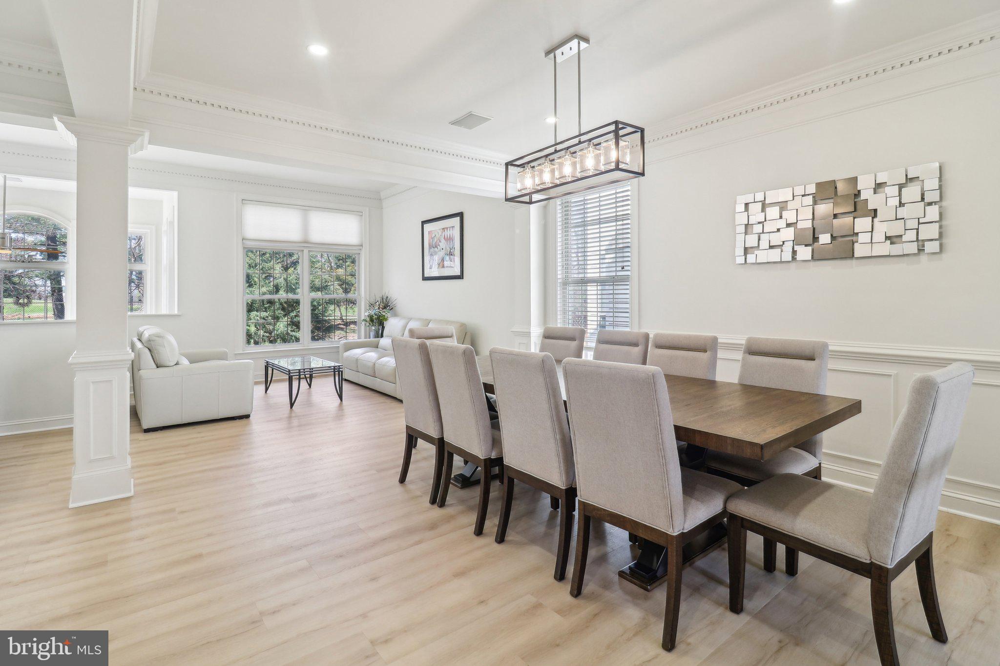 HIGHLAND OAKS - Residential