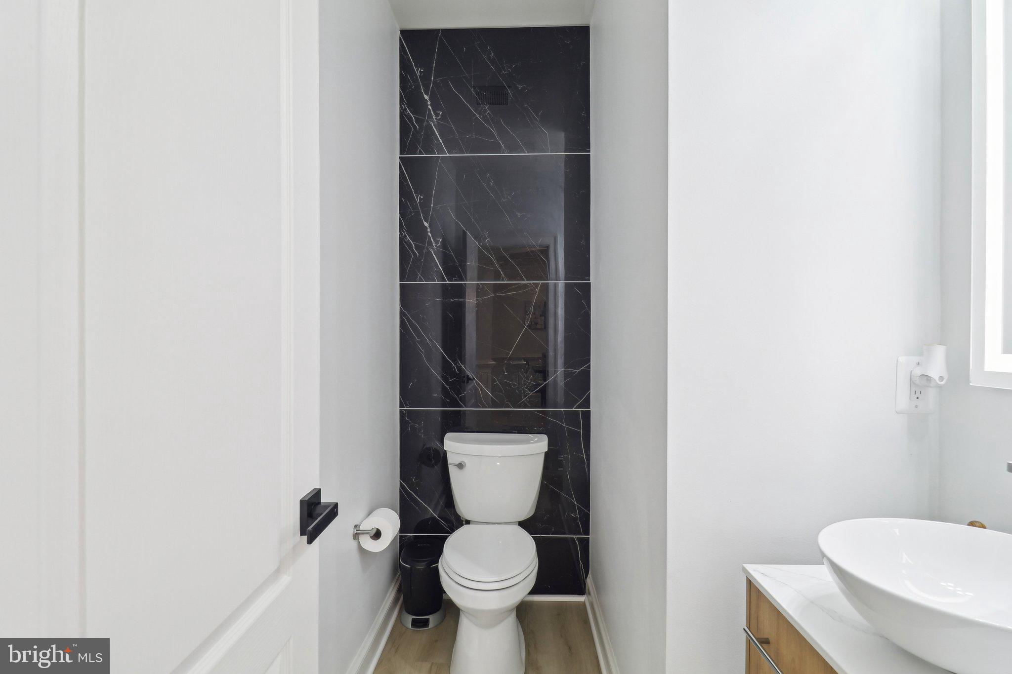 HIGHLAND OAKS - Residential