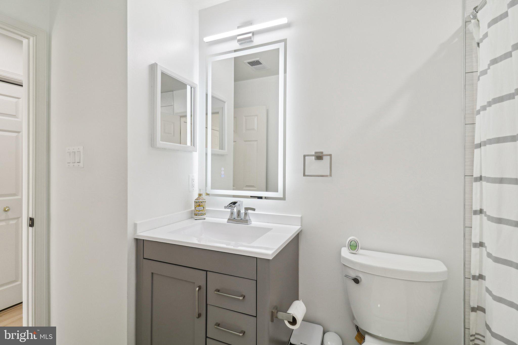 HIGHLAND OAKS - Residential