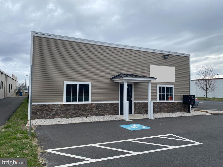 +/- 800 SF of prime retail space located within one block of busy Route 13 business. This unit has undergone a full renovation and is set up with a private office and waiting area.  It is located within walking distance of Salisbury University, and within easy driving distance of the beautiful Downtown Plaza and Main Street amenities. Additional on-site storage available.