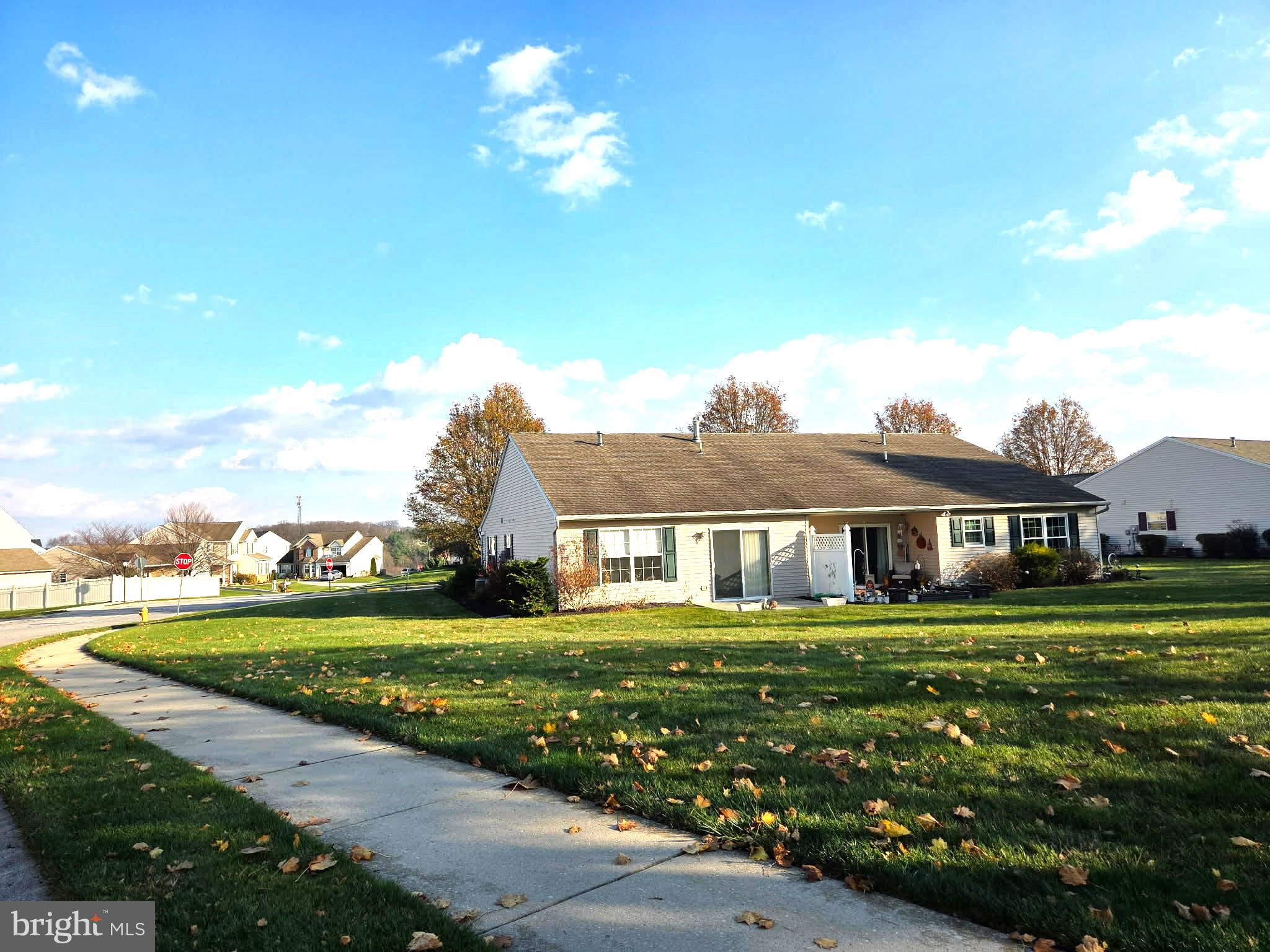 6746 SENECA RIDGE DRIVE