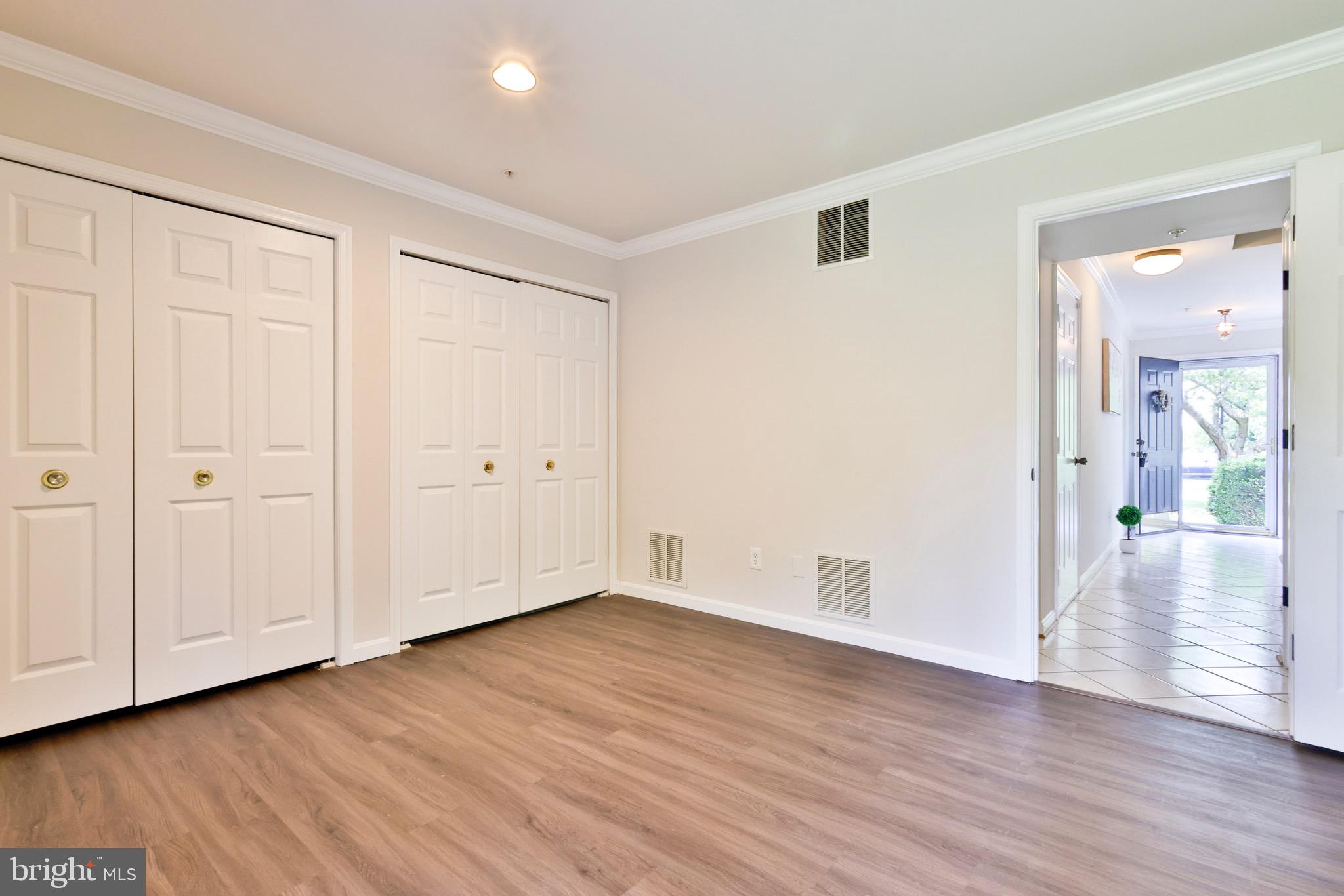 COURTS AT BELLE POINTE - Residential