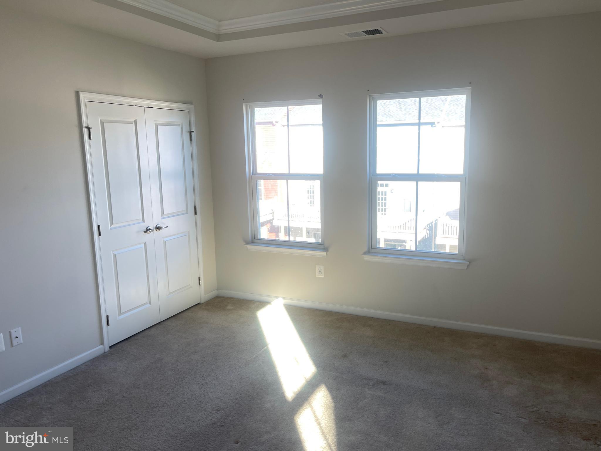 CREEKSIDE VILLAGE AT TANYARD SPRINGS - Residential