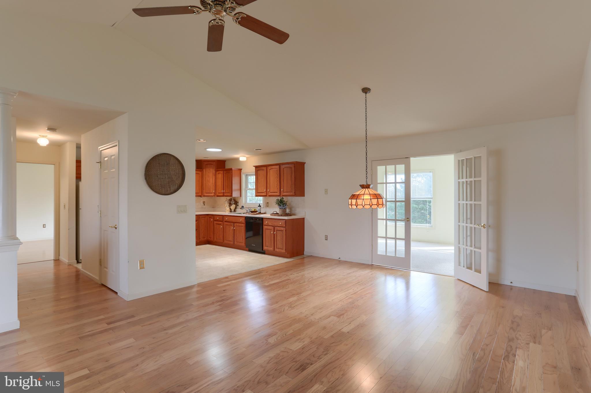 ARBOR GATE - Residential