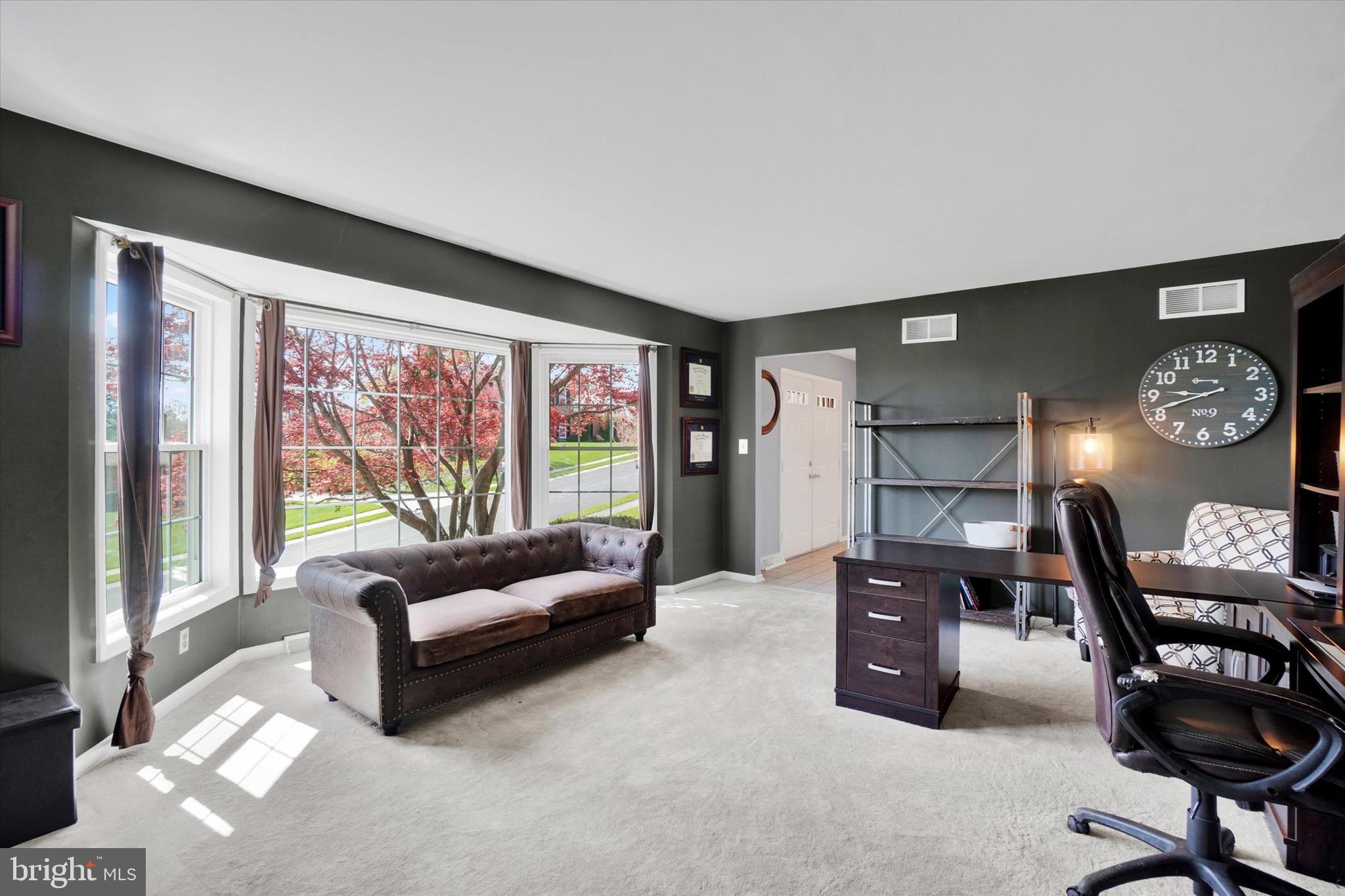 PENN OAKS SOUTH - Residential