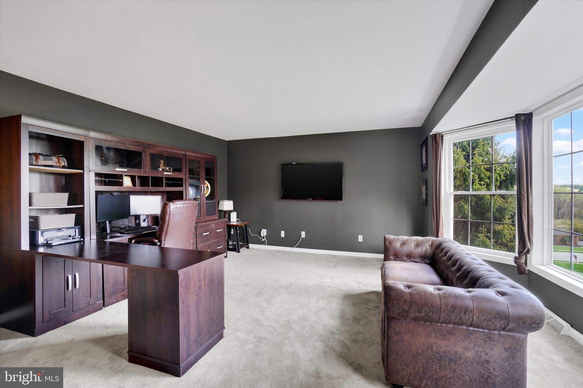 PENN OAKS SOUTH - Residential