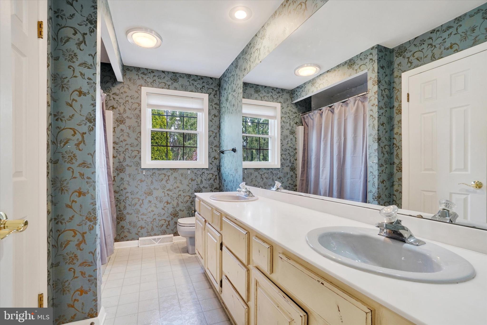 PENN OAKS SOUTH - Residential