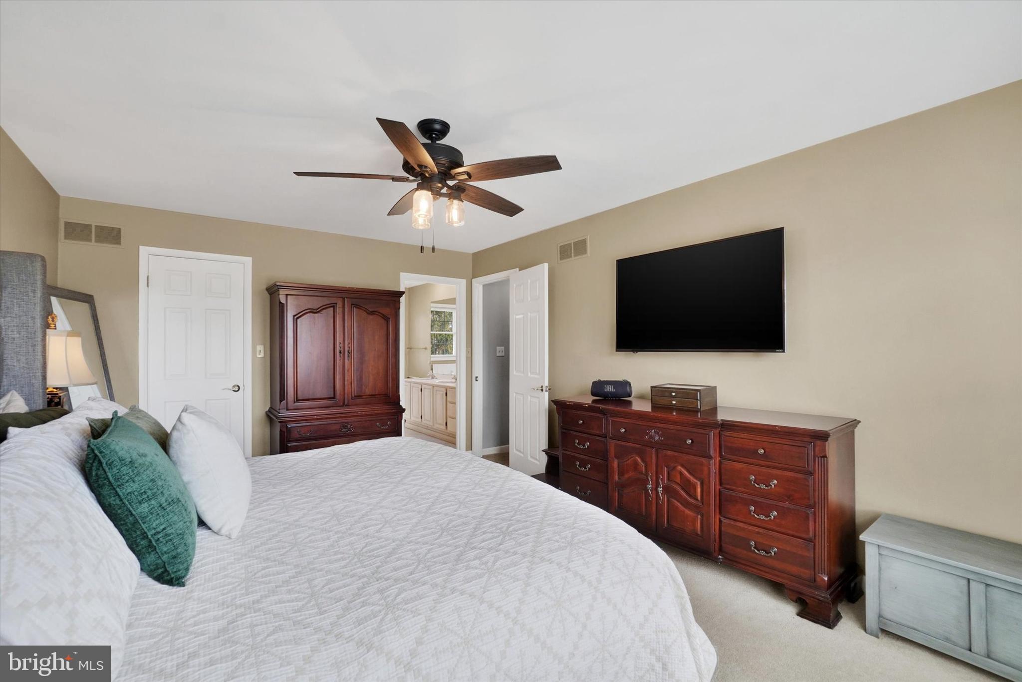 PENN OAKS SOUTH - Residential