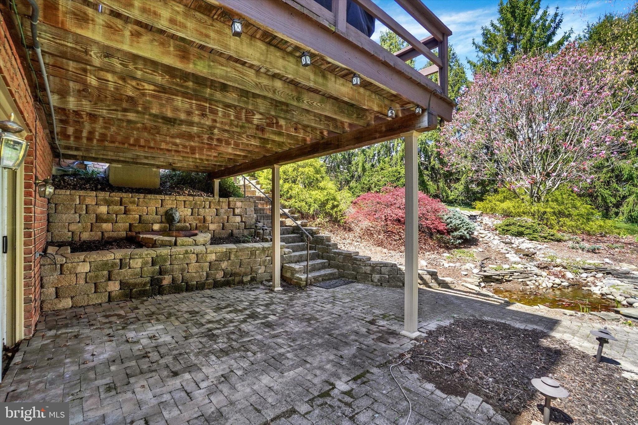 PENN OAKS SOUTH - Residential