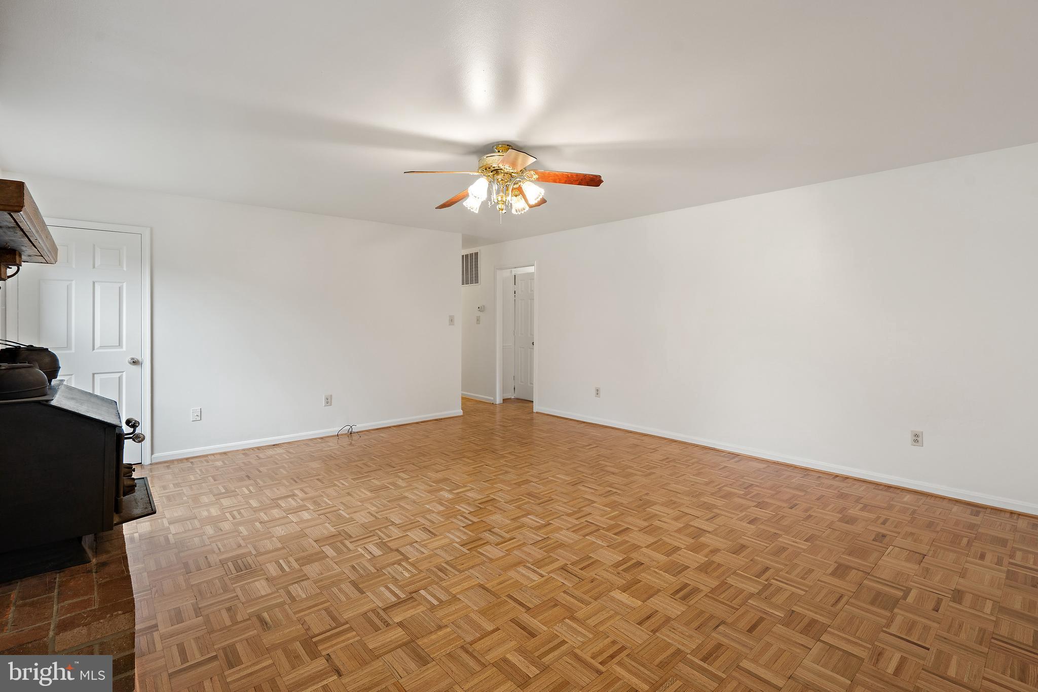 CANTERBURY VILLAGE - Residential