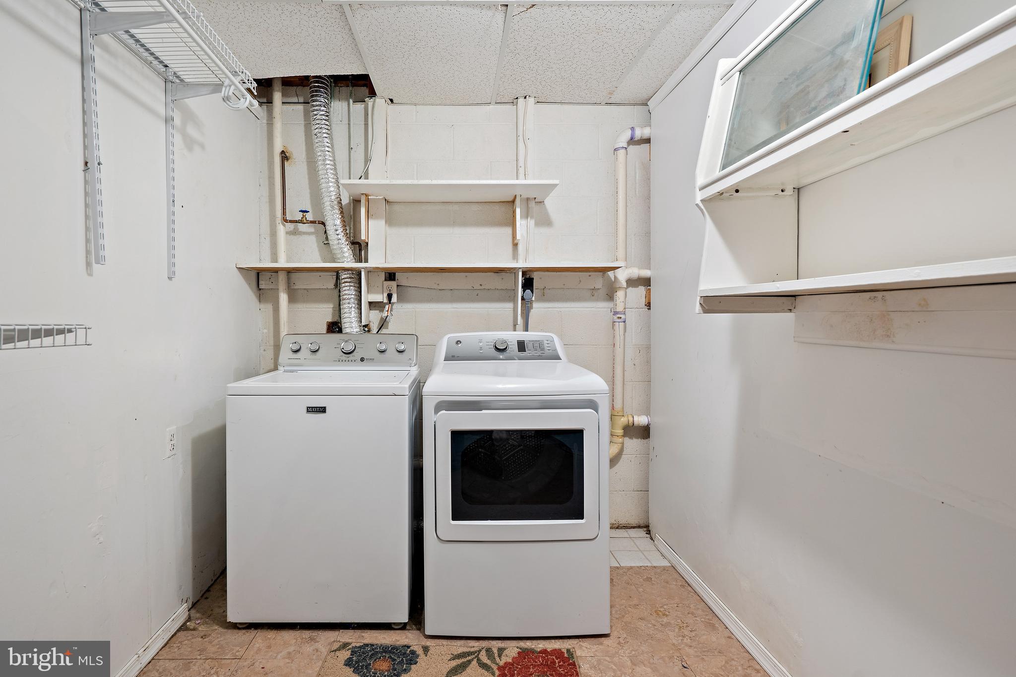 CANTERBURY VILLAGE - Residential