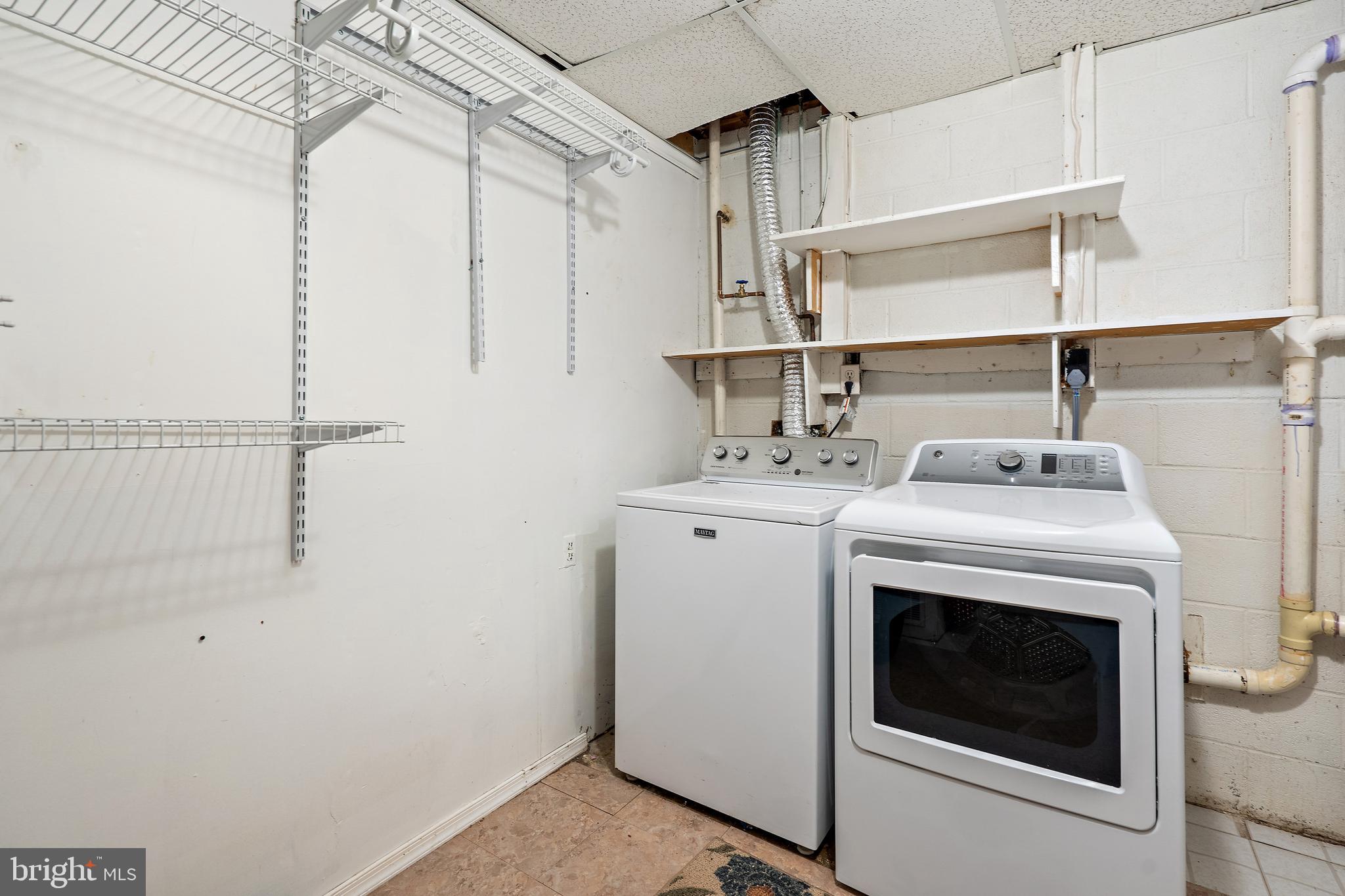 CANTERBURY VILLAGE - Residential