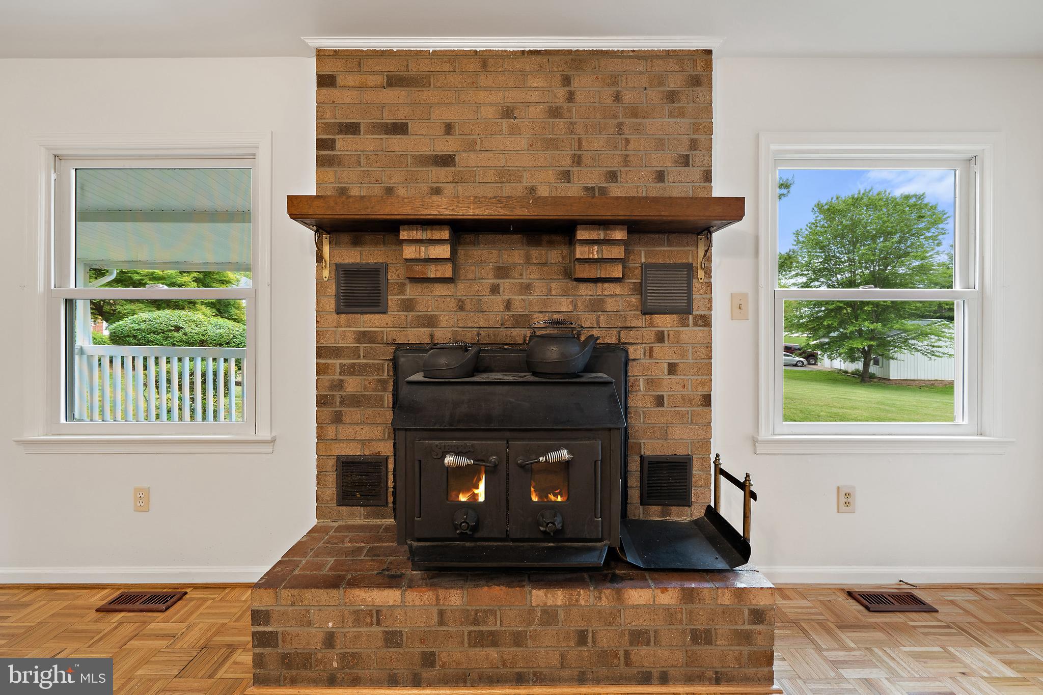 CANTERBURY VILLAGE - Residential