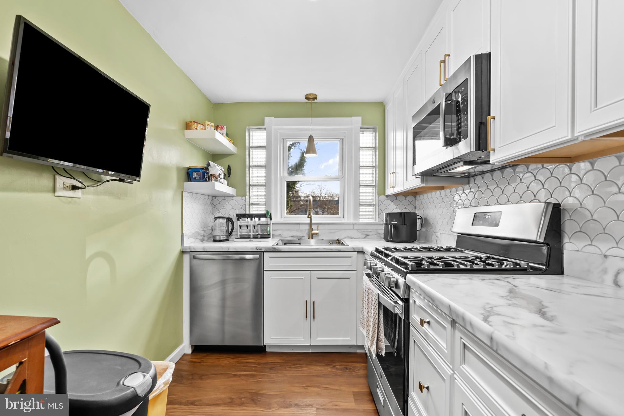 DREXEL HILL - Residential