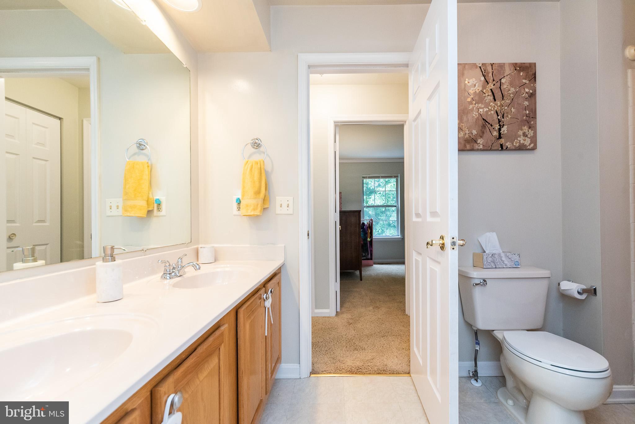 VILLAGE OF THOMAS RUN - Residential